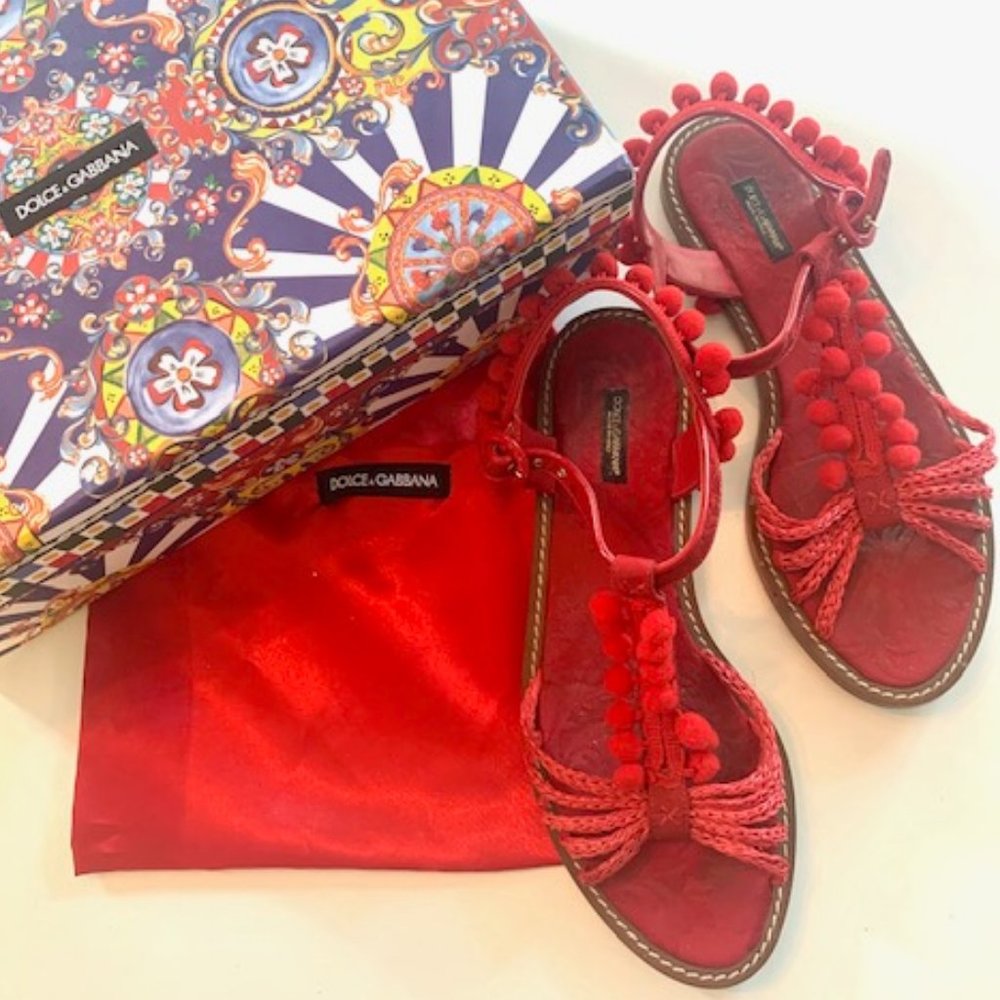 DOLCE & GABBANA RED POM POM SANDALS - EU40
